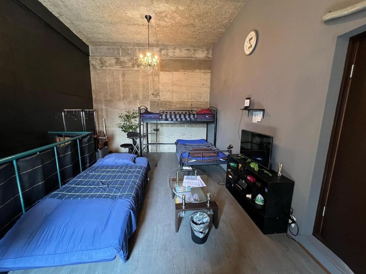 Apple-Garage Hotel Mitoyo Luaran gambar